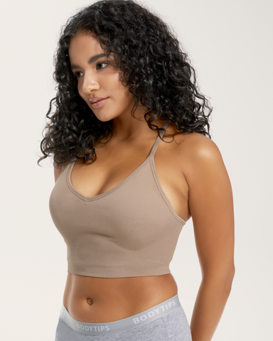 Seamless ribbed racer-back sports bra