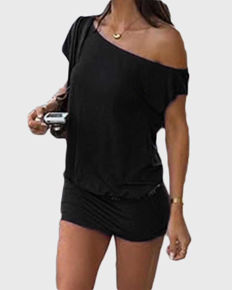 Solid color bat sleeve dress
